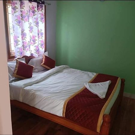 Kurinji Illam Hotel Kodaikanal Kültér fotó