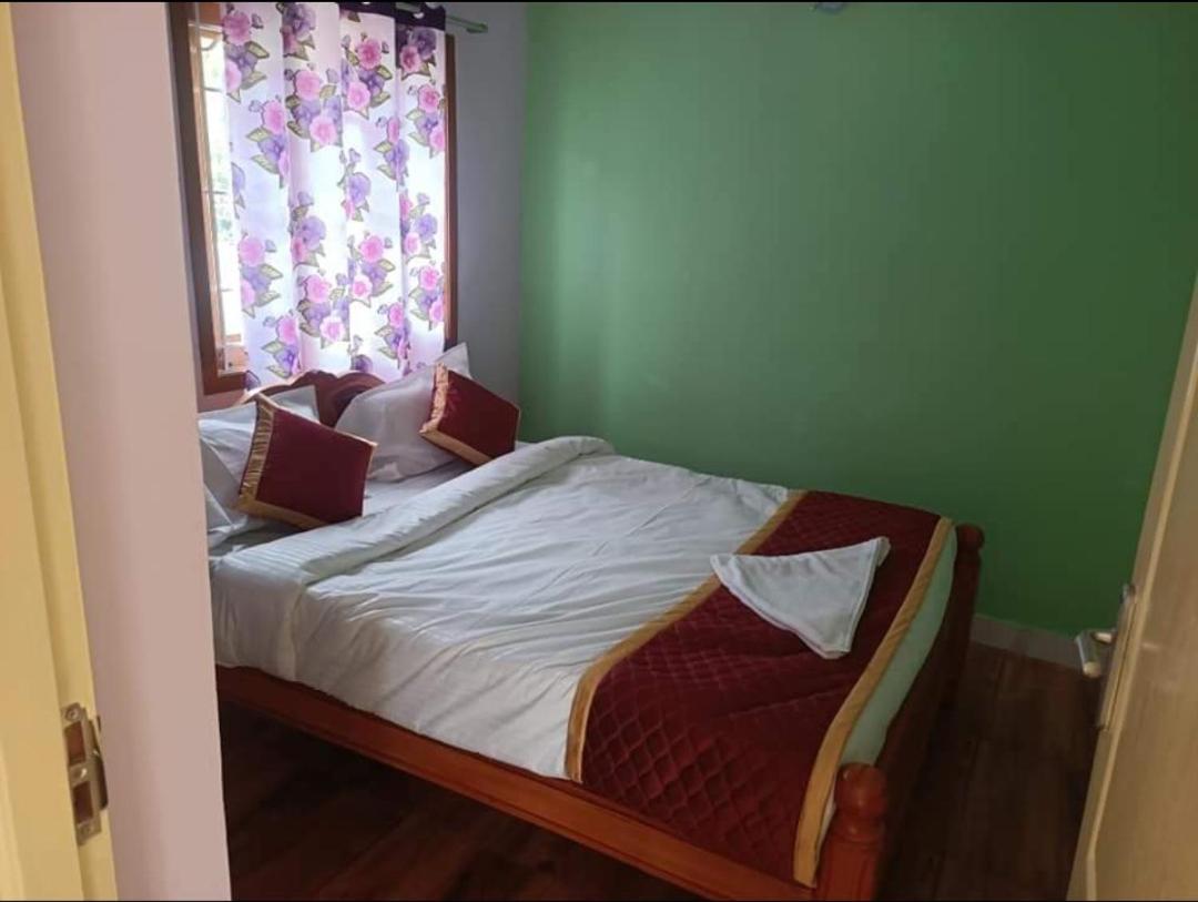 Kurinji Illam Hotel Kodaikanal Kültér fotó